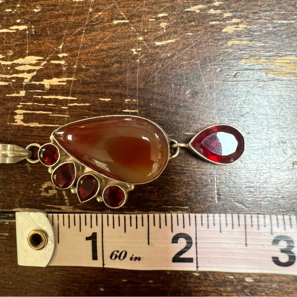 Silver plated/silver red stone pendant on a sterling silver chain - Picture 12 of 16